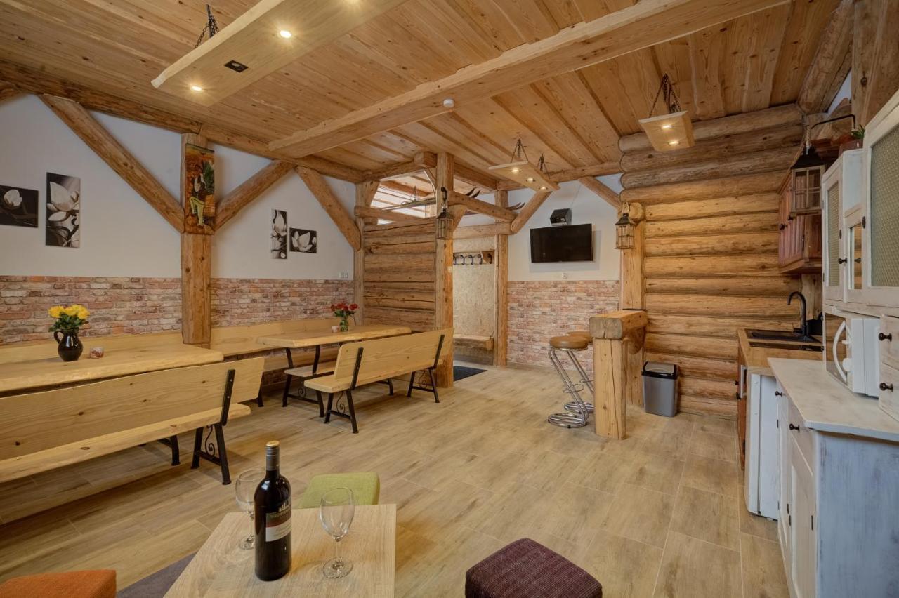 Apartamenty Krynica-Zdroj Karolina Bagian luar foto